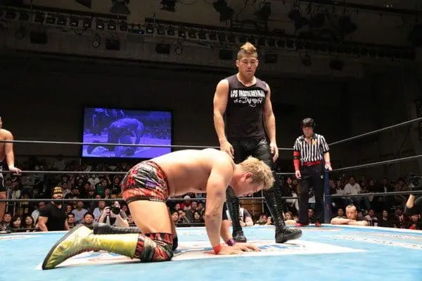 VoicesofWrestling.com - SANADA Kazuchika Okada Wrestling Dontaku 2016